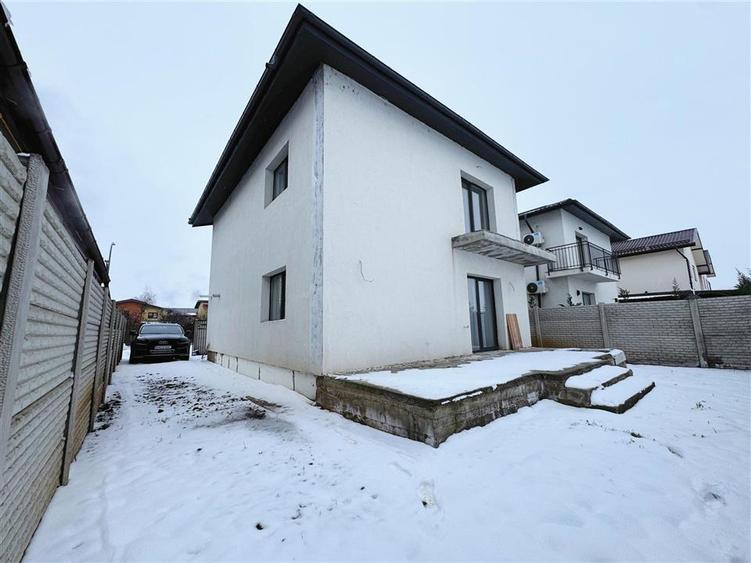 Vila Individuala / 4 Camere / 2 Bai / Teren 250 mp / 1 Minut STV / Mutare imedia - 5