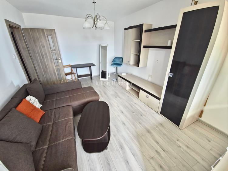 Casa de Cultură termen lung  2 camere parcare inclusă