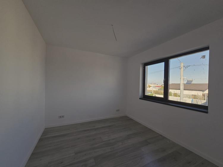 Vila individuala - 4 camere - 2 bai - pod-pompa de caldura-incalzire pardoseala - 6