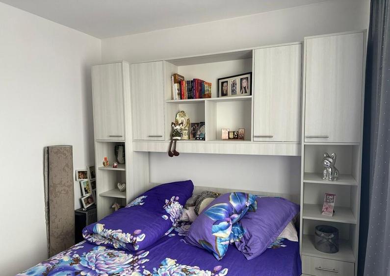 Apartament 2 camere etaj 4 , zona Independentei - 8