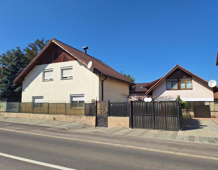 Case în Băile 1Mai - 1