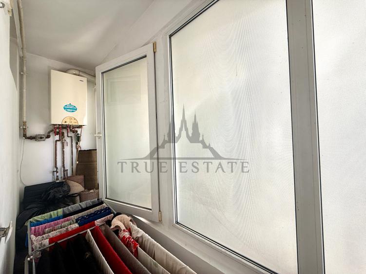 Apartament cu 2 camere semidecomandat în Universitate