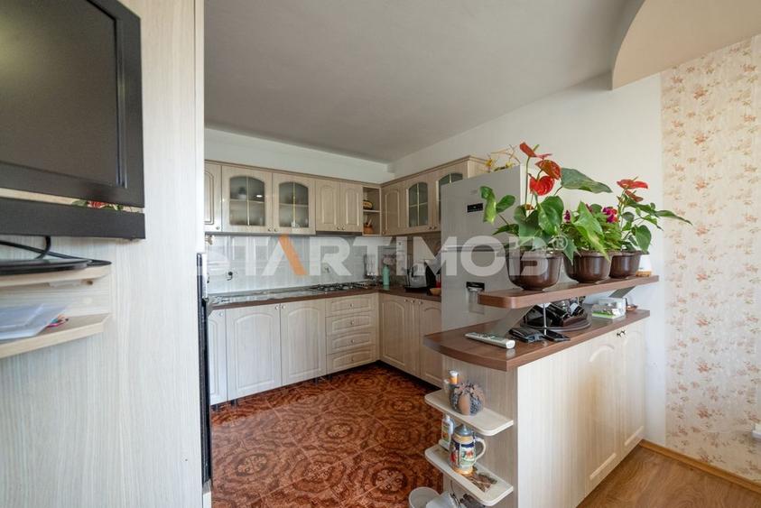 Casa Ghimbav zona de vile noi - 47