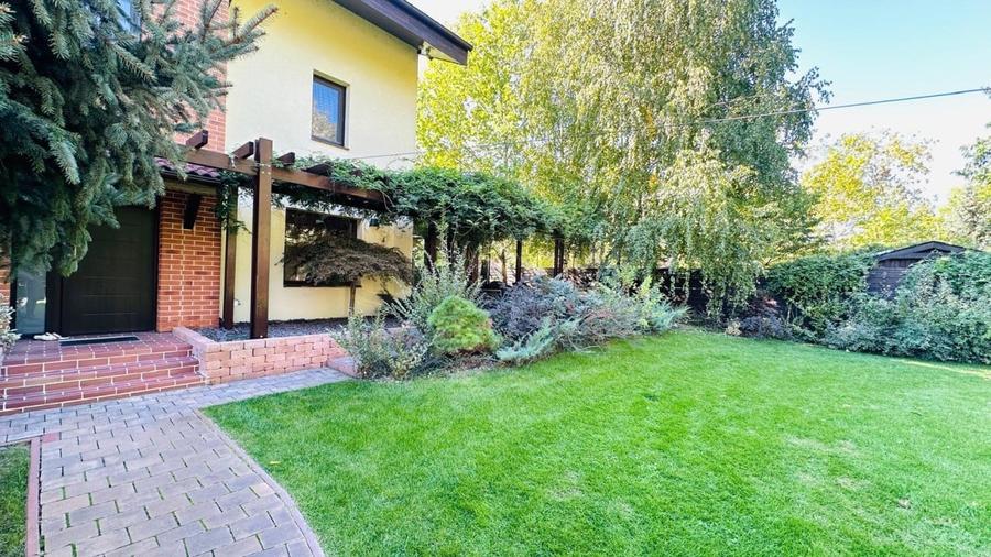 REV2004306 Vila de vanzare cu mansarda si sauna Paradisul Verde Corbeanca - 2