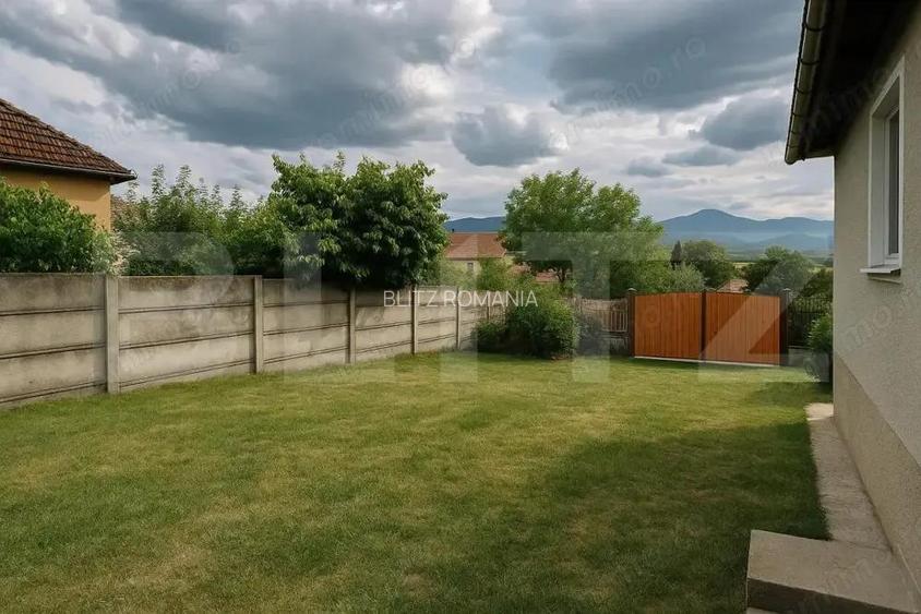 Locuin?a modesta, teren spectaculos 400 mp cu vedere la munte