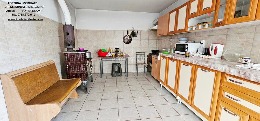 Casă cu 4 camere în Exterior Sud Casă cu 4 camere în Exterior Sud