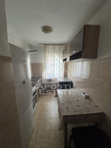 Apartament cu 1 camera, decomandat, etaj intermediar, zona Girocului - 3