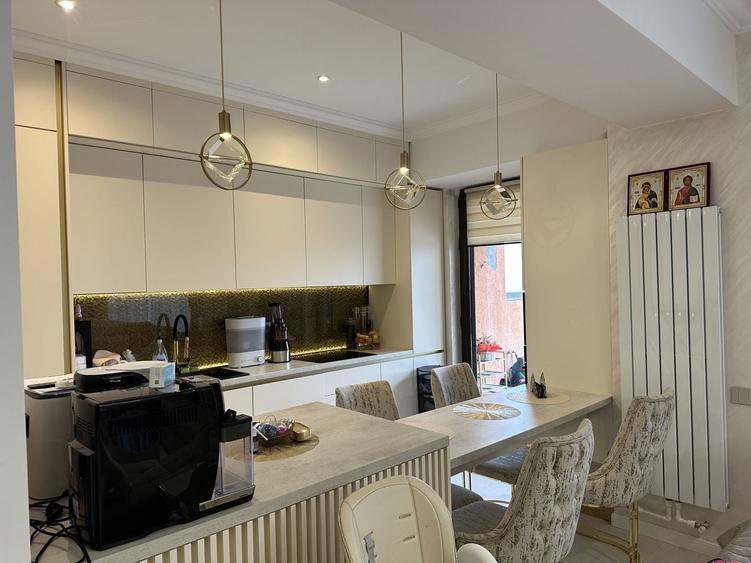 Apartament spectaculos cu 3 camere, 100 mp utili +terasă impresionanta - 4