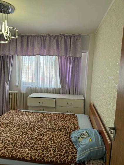 iNCHIRIERE apartament 2 camere - 3