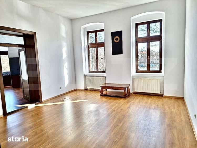 Apartament cu 4 camere în Iosefin
