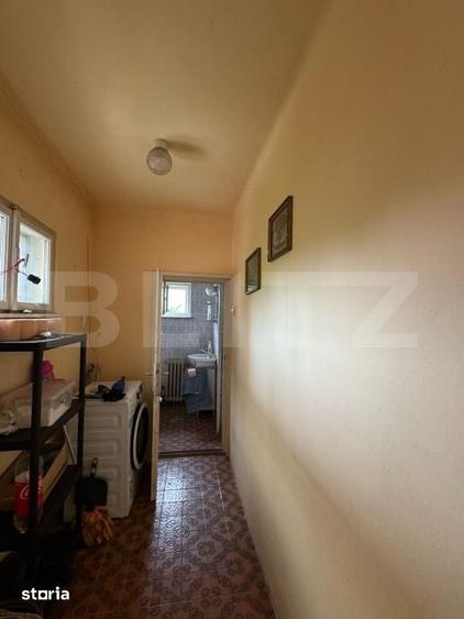 Casă cu 5 camere cu Teren 3000 Mp în Central