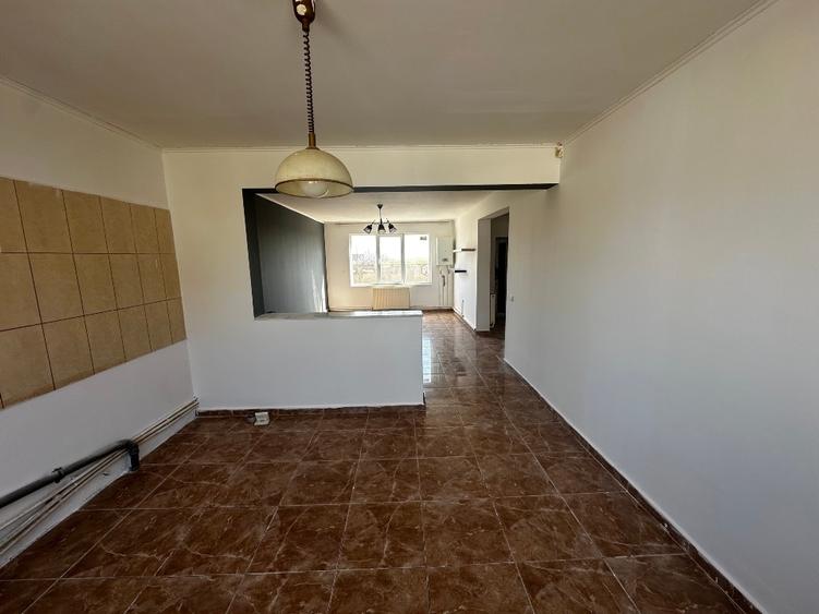 Casă de vânzare în Valu lui Traian - 3