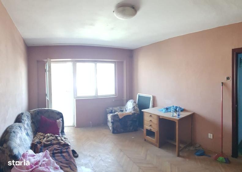 Apartament cu 2 camere decomandat în Dorobanți