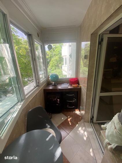 Apartament cu 3 camere în Baicului