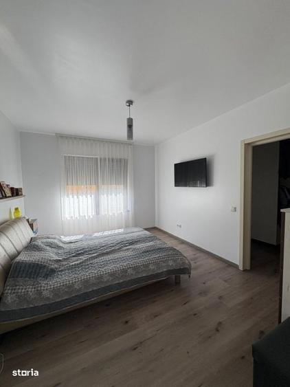 Casă cu 4 camere în Ocoliș