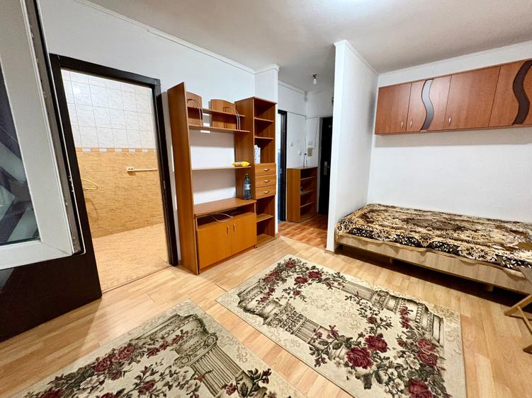 Garsonieră semidecomandată în Alexandru Obregia