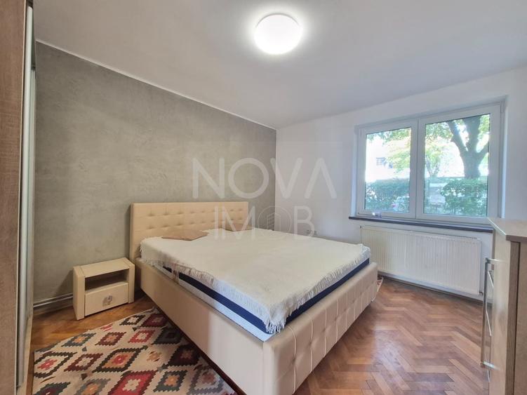 Apartament cu 2 camere semidecomandat, mobilat în Central
