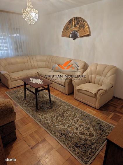 Apartament cu 2 camere decomandat în Ampoi 3
