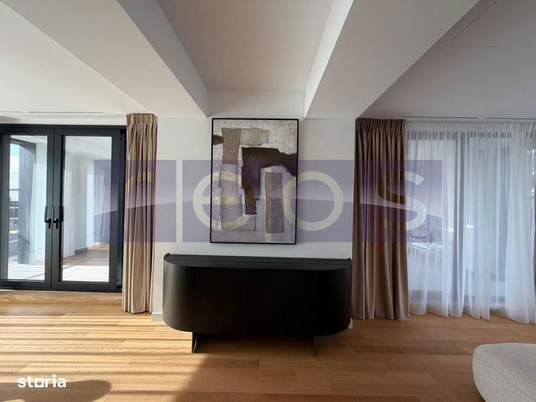 Apartament cu 4 camere în Central
