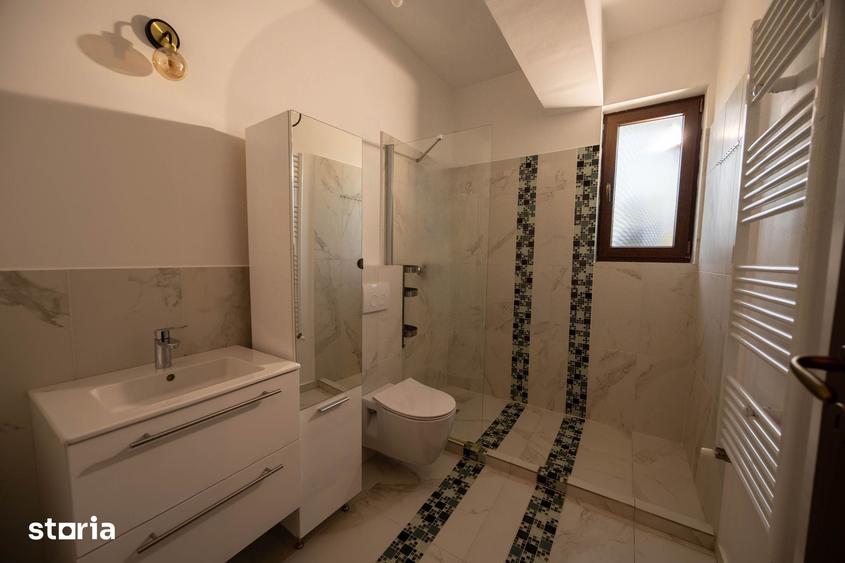 Casă cu 4 camere cu Teren 783 Mp în Balotești
