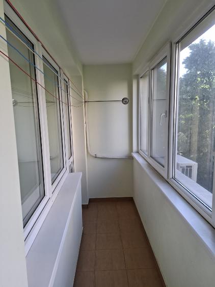 Apartament cu 3 camere decomandat, mobilat în Obor
