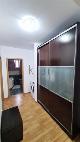 Apartament cu 2 camere semidecomandat, mobilat în Zorilor