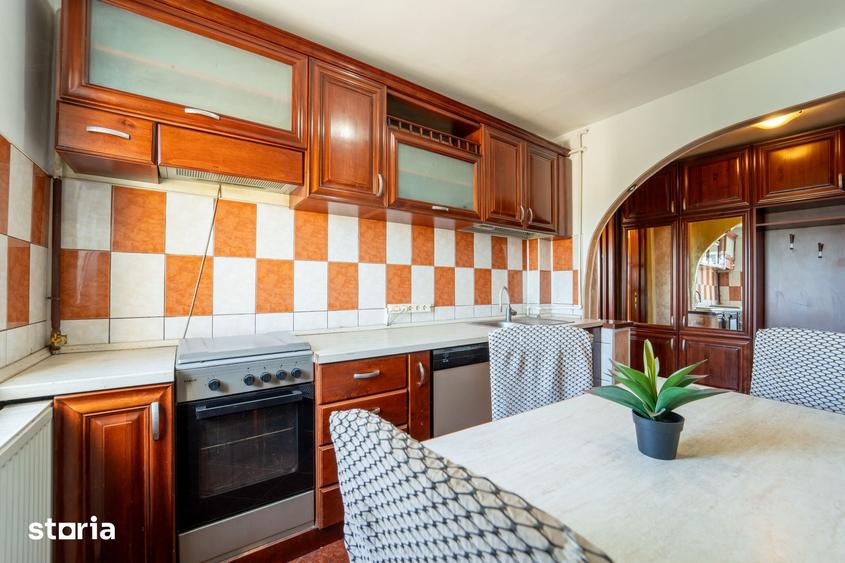 Apartament cu 2 camere decomandat în Tătărași