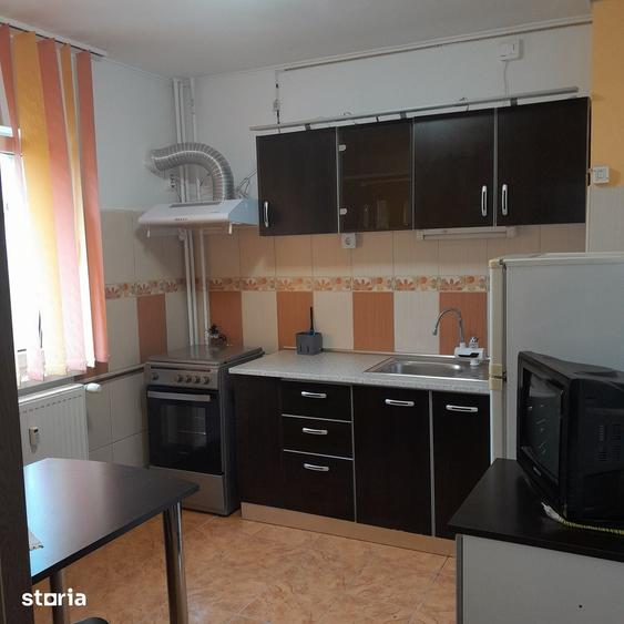 Garsoniera dec., 42mp , zona Tei, balcon, renovata, et3/4 boiler, aer - 1