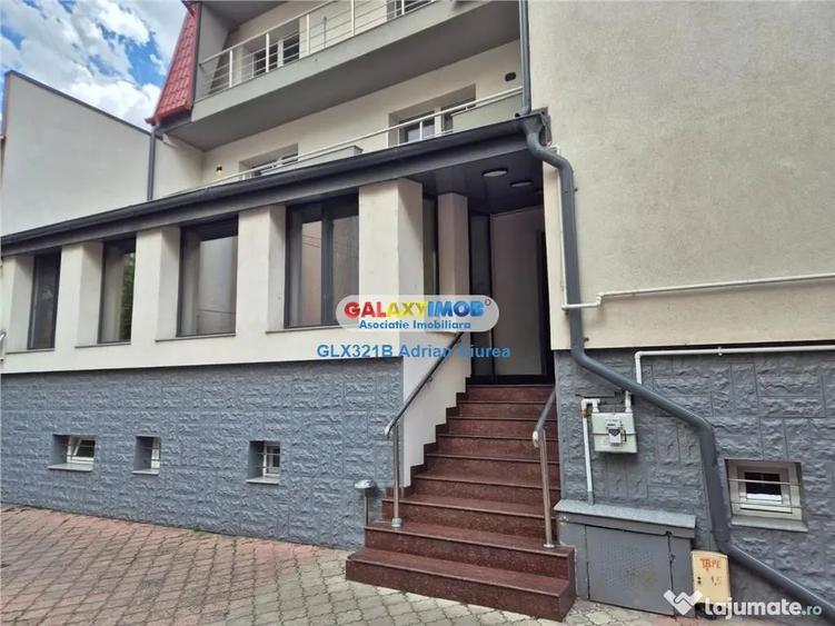Casă cu 15 camere cu Teren 160 Mp în Dorobanți