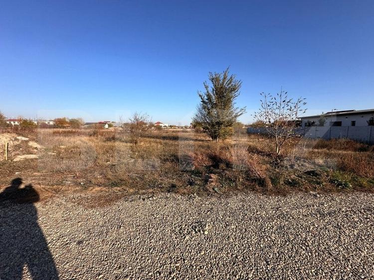Teren de vanzare, zona Metro-Carcea, 992mp - 1