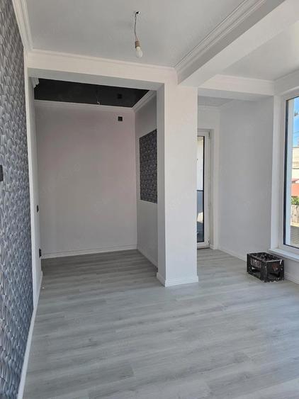 Vand casa moderna - 2