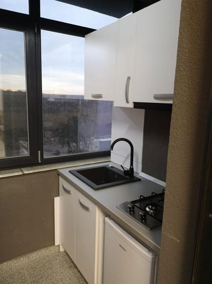 Inchiriez apartament cu doua camere - 1