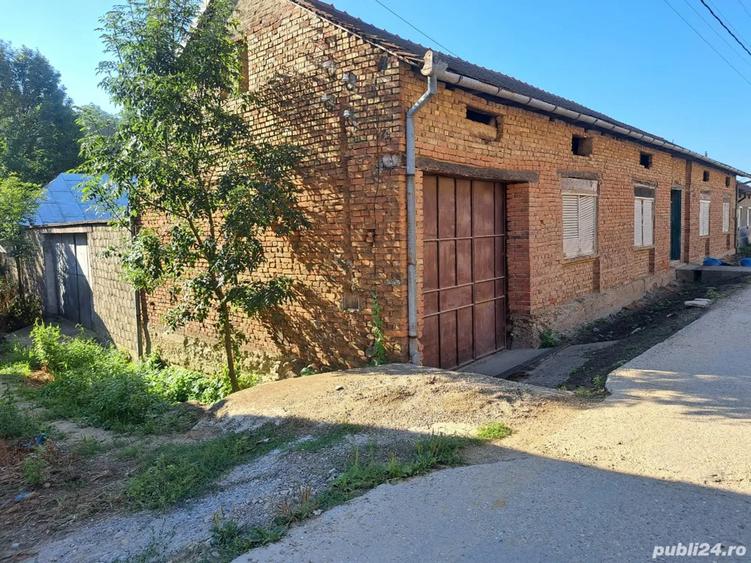 Vand casa in Comuna Domasnea - 1