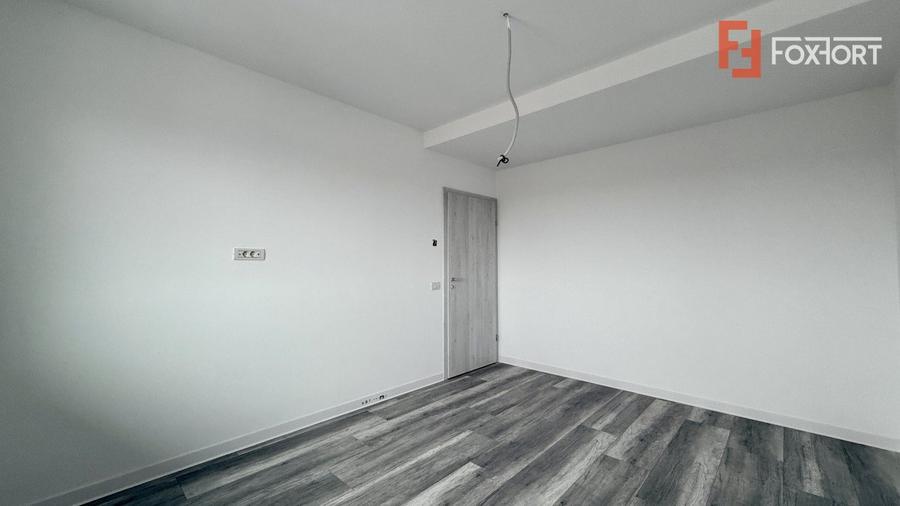 COMISION 0% Duplex cu 4 camere de vanzare si teren de 270 mp - zona Sacalaz - 13