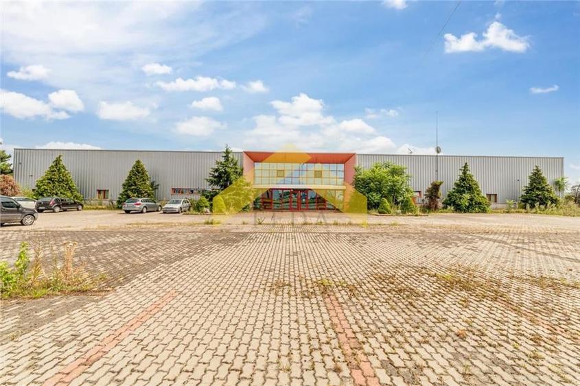 Hala de 8,560mp de vanzare in zona Micalaca - 13