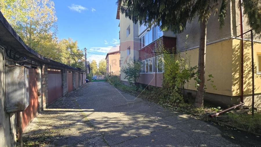 Teren pentru investitie in Brasov | Centrul Civic| A.C. | P+2E+3Er - 12