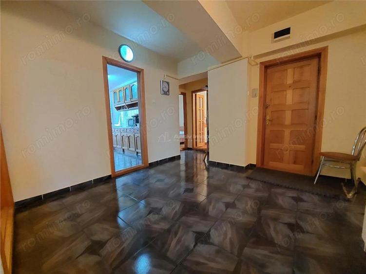 4 camere,decomandat, 92 mp, etaj 7, loc parcare, Centru -Unirii - 9