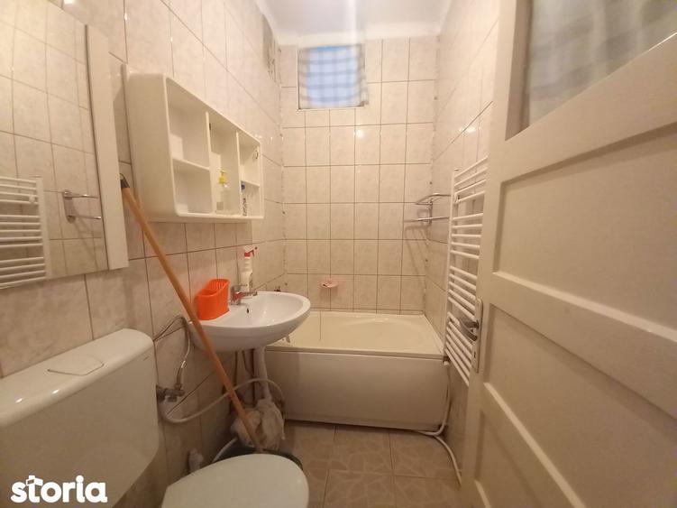 Ultracentral - in Pia?a Revolu?iei, apartament 2 camere!! - 4