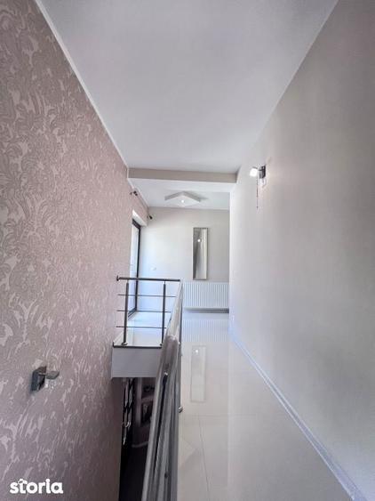 Vila Superba pentru 2 familii /9 Camere /Curte 721 - 9
