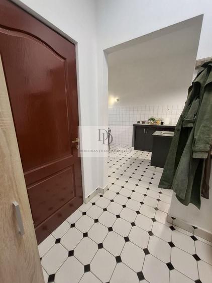 Spațiu de birou 2 camere etaj 1 | 2 parcări | Central - Dorobanților - 9