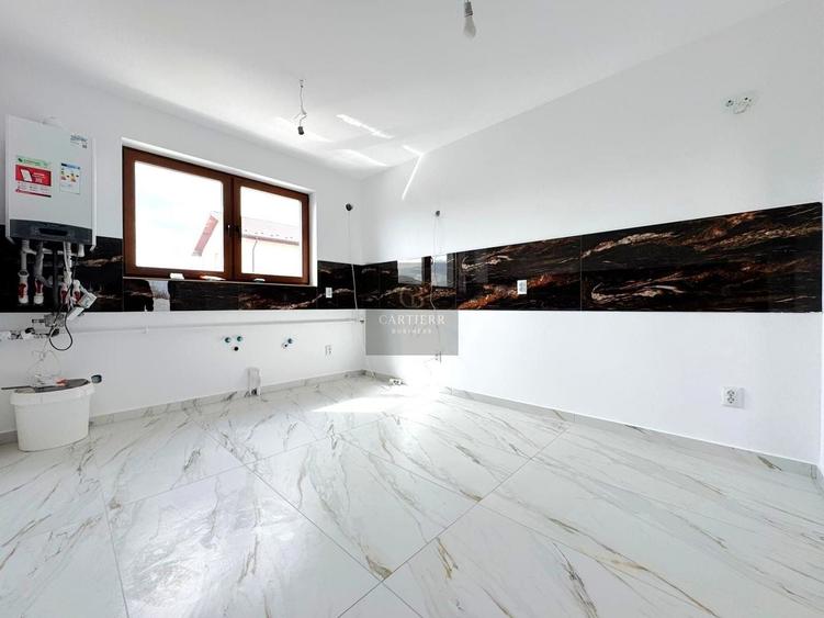 CASĂ + GARAJ | 5 CAMERE | BERCENI | - 9