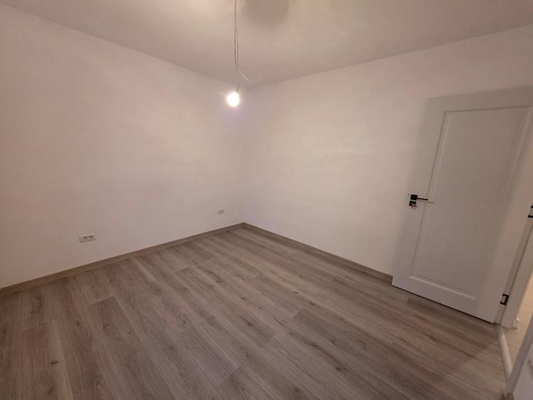 Trapezului, chiar la metrou 1 Decembrie 1918, renovat complet, geam baie - 9