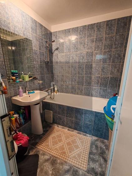 APARTAMENT 4 CAMERE, P-TA SUDULUI/BERCENI, 2 BAI, LOC PARCARE - 6