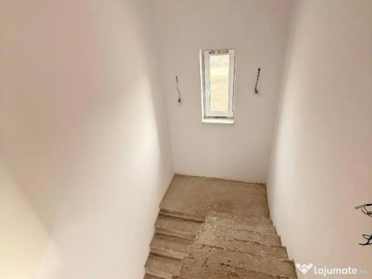 Casa moderna Individuala P+Etaj ,4 camere - Izvor , Brasov 0%Comision - 10