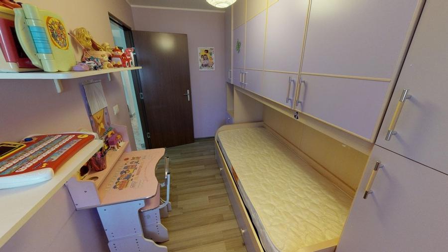 Vanzare-Apartament cu suprafata de 65 mp zona ultracentrala Str. Teatrului - 2