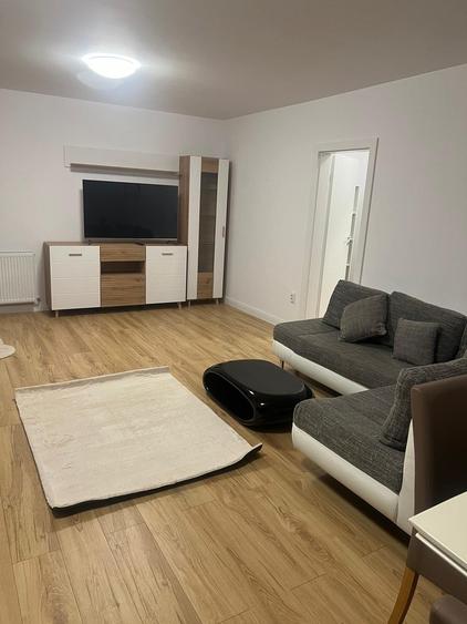 Apartament cu 3 camere si 2 bai de inchiriat in Sibiu str Doamna Stanca - 1