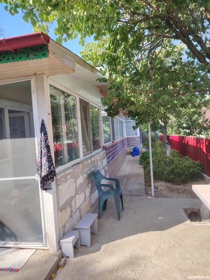 Vand casa la tara - 9