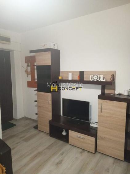 Garsoniera investitie Titan bloc reabilitat Garsoniera investitie Titan bloc reabilitat