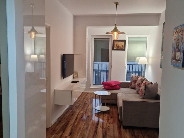 Apartament 2 camere, parcare,  Otopeni - 1