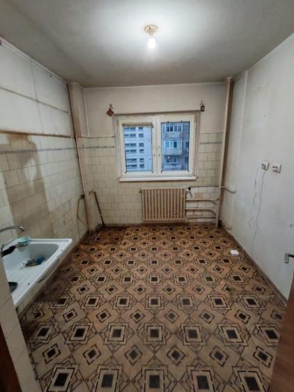 Apartament 2 camere et 6/8 - Bl. Ghencea 42 - bloc 1981 - 5